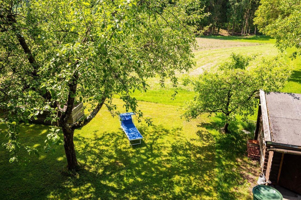Ferienwohnungen Hoetzelsperger Prien am Chiemsee Bagian luar foto